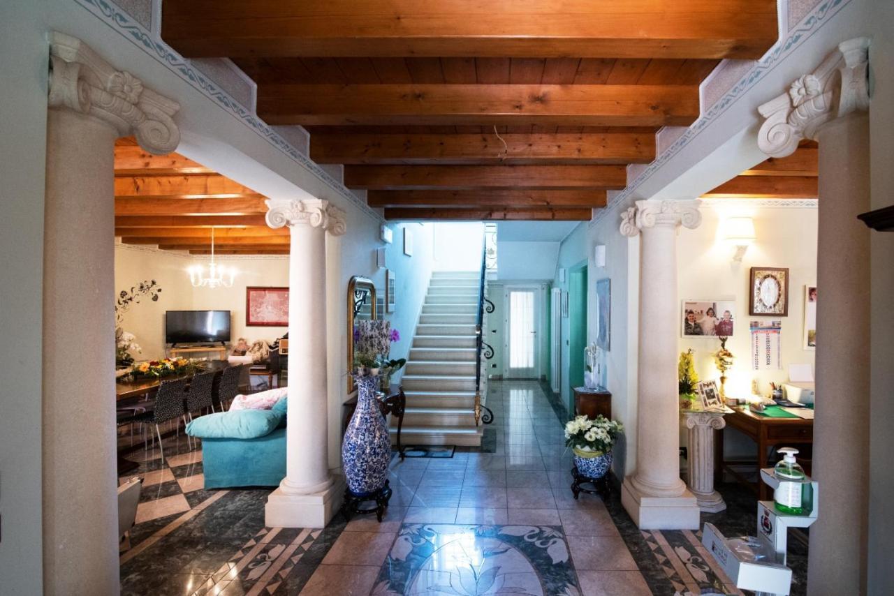 Villa Mari Монтаньяна Экстерьер фото